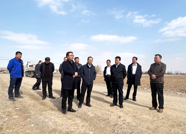 振興種業(yè)在行動,敦煌種業(yè)牽手奧凱種機、大禹節(jié)水現(xiàn)場對接推進千畝智慧種業(yè)示范園區(qū)建設項目